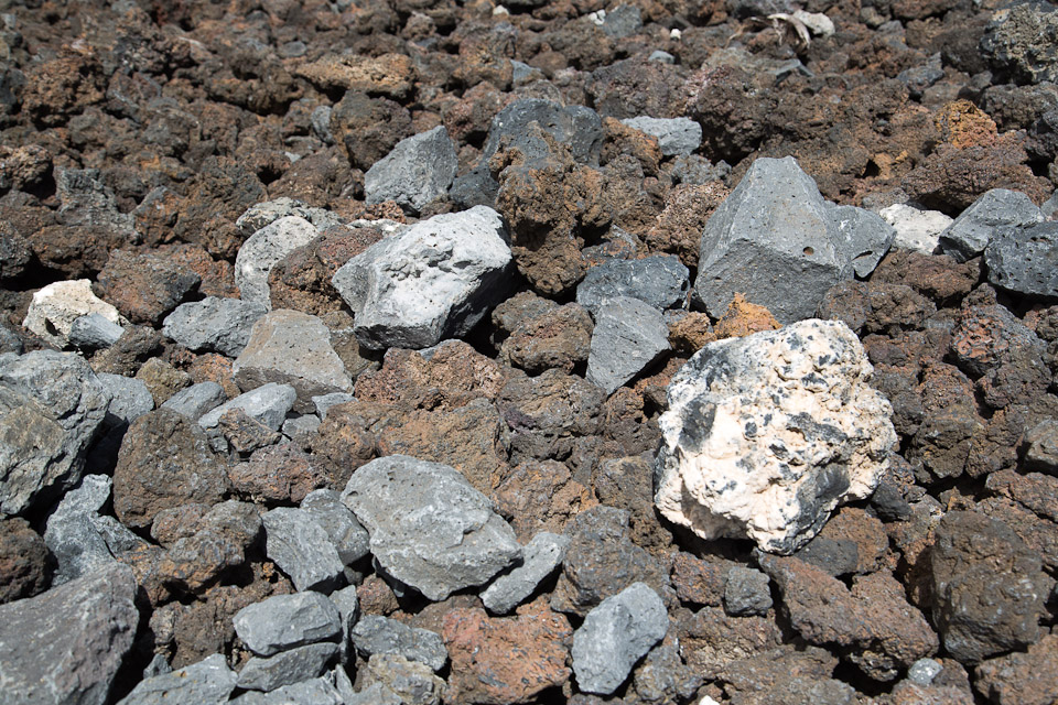 3L9A8565.jpg Coulee de lave - Copyright : See Otherwise 2012 - 2025