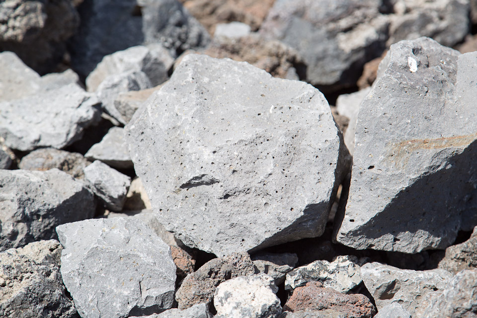 3L9A8566.jpg Coulee de lave - Copyright : See Otherwise 2012 - 2025