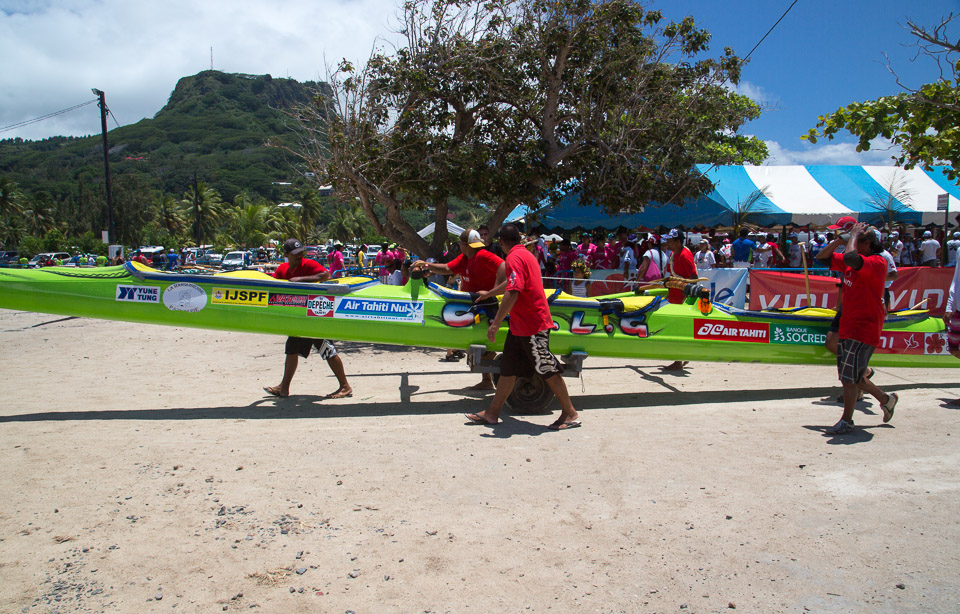 3L9A5835.jpg Hawaiki nui va a - Copyright : See Otherwise 2012 - 2025