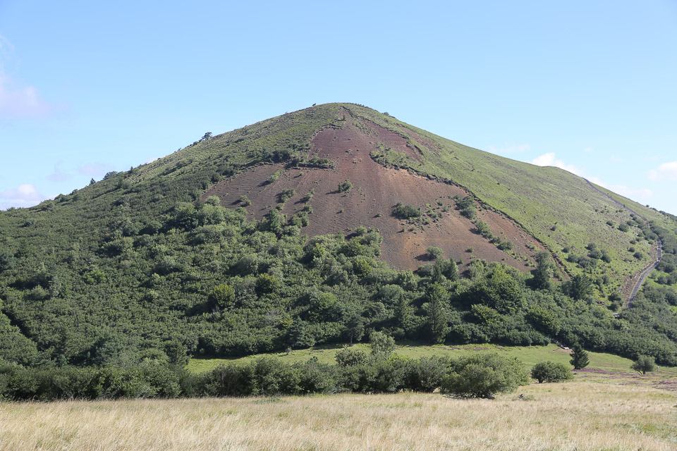 3L9A4527.jpg Le Puy de Pariou - Copyright : See Otherwise 2012 - 2025