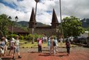 Les Marquises - Nuku Hiva - Copyright : See Otherwise 2012 - 2025