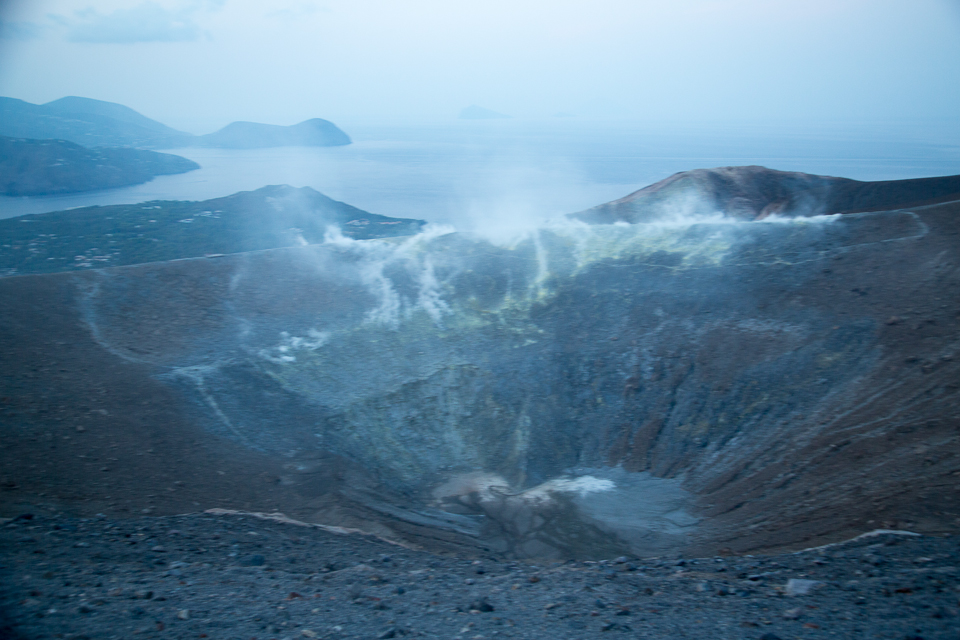 3L9A1562.jpg Volcan Vulcano - Copyright : See Otherwise 2012 - 2024